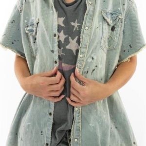 ISO magnolia pearl top